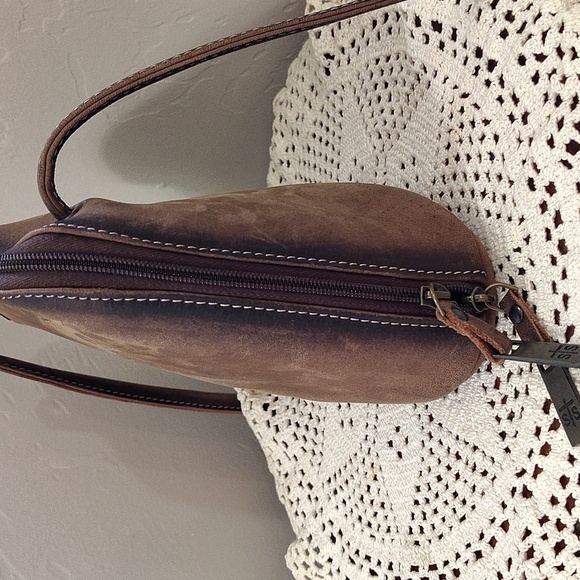 sTs Ranchwear Baroness Weezy Crossbody Brown Leather Conceal Carry - Picture 10 of 16